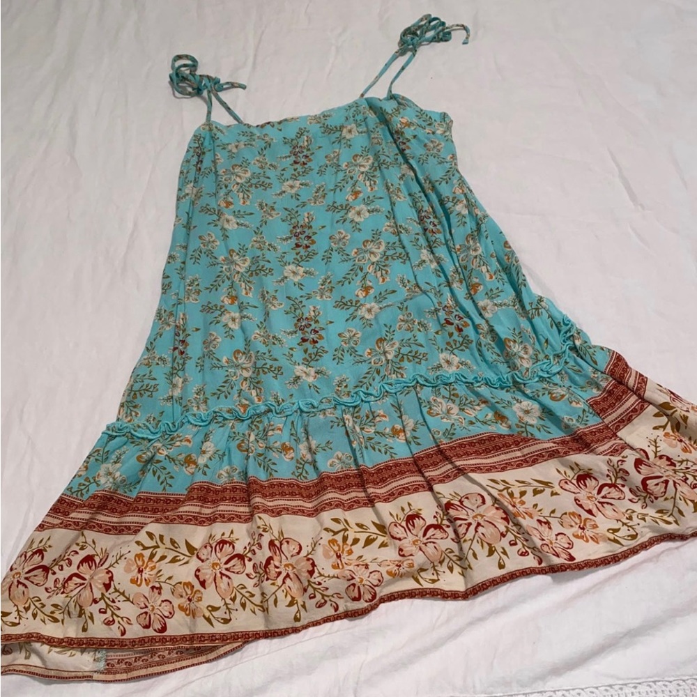 Never worn mini ditsy floral mini dress!